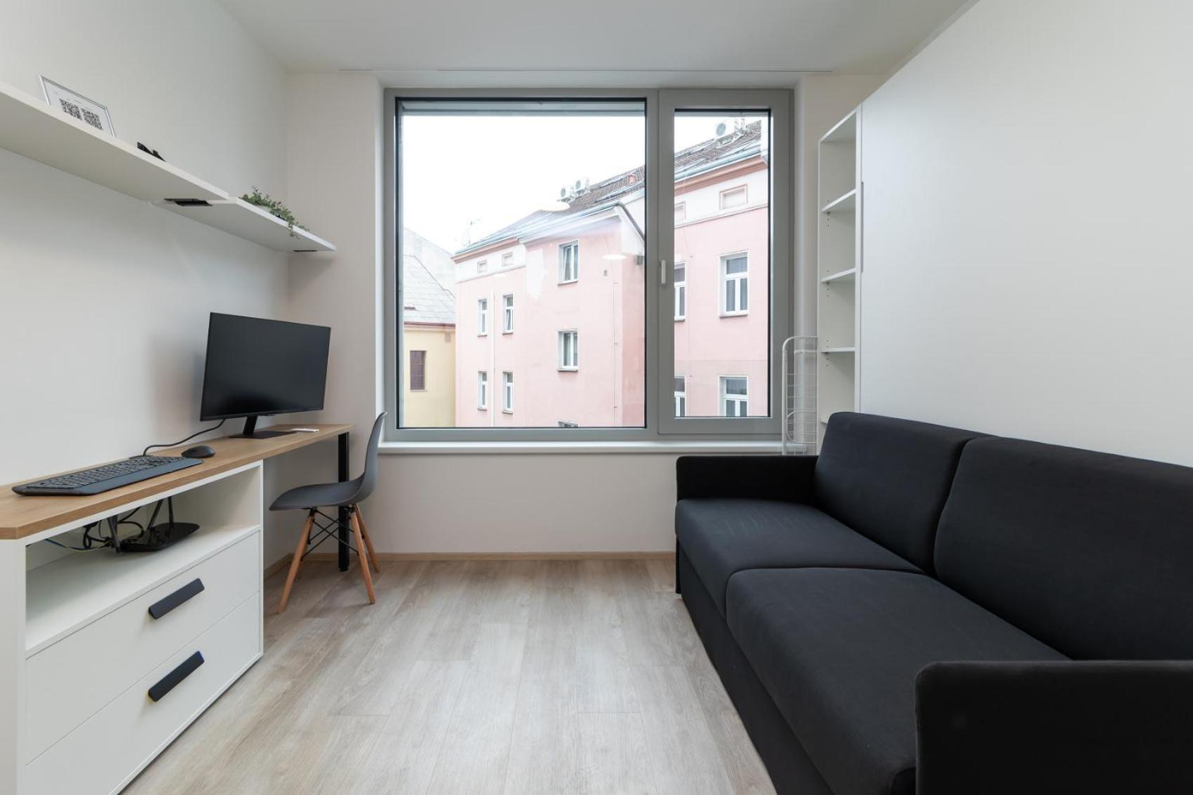 Smart With Ultra Fast 1gbps Wifi And Air Conditioning * Praga